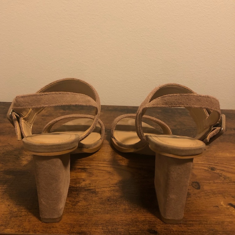 Neiman Marcus Jalissa Sandal - Picture 4 of 5